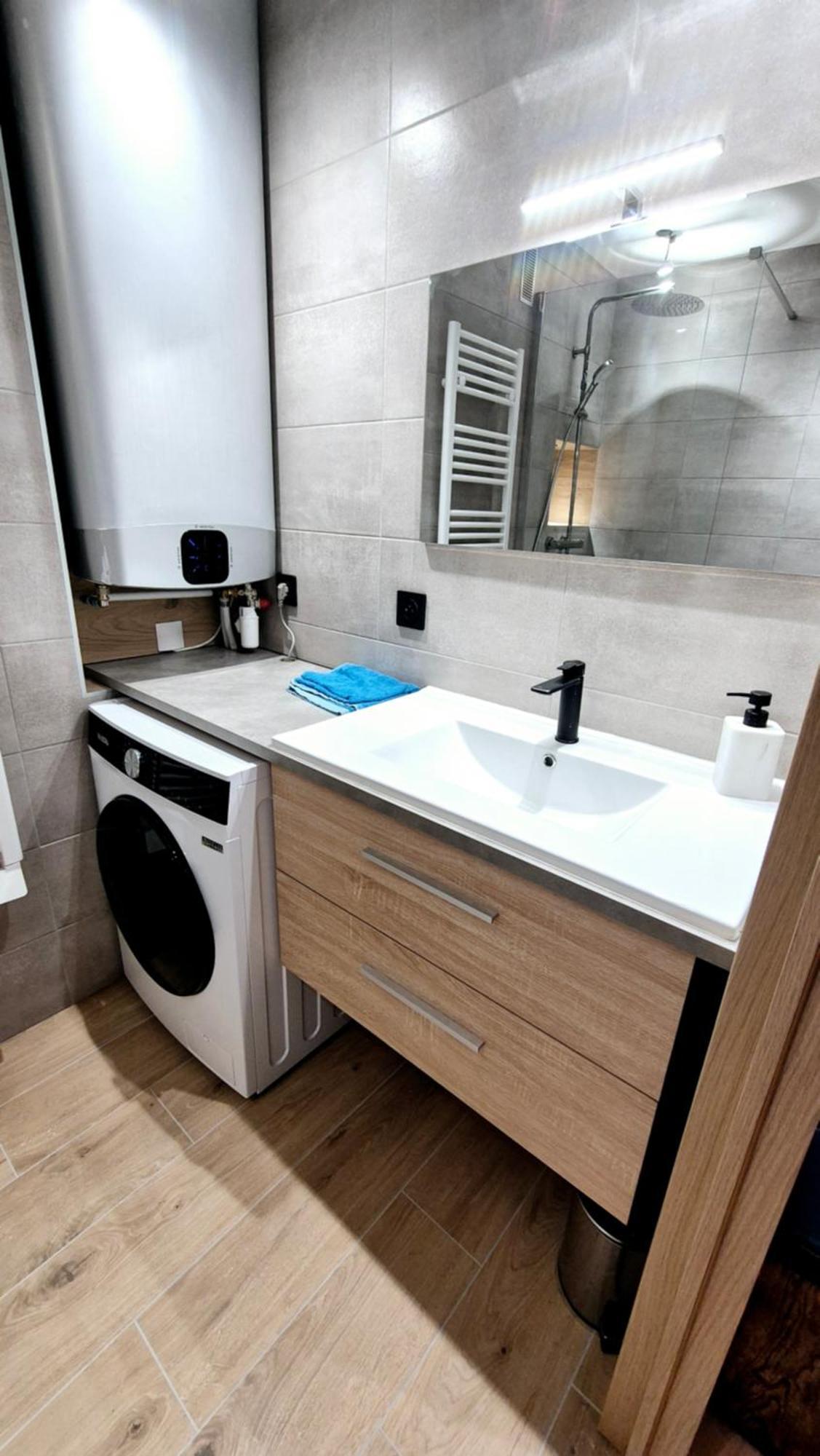 Le Necy, Entierement Renove En 2025 Apartment Annecy Luaran gambar